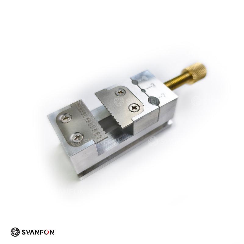 Vise with connecting plate - SvanFon Mini Metal Mechanical Models